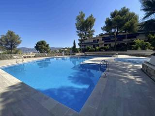 Location Vacances,  Appartement T2  pour 5 personnes à Saint Mandrier Village