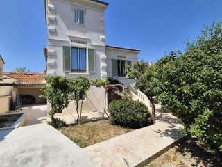 Location Vacances,  Maison pour 7 personnes à Saint Mandrier Village