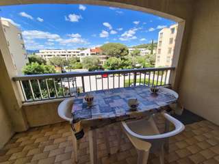 Location Vacances,  Studio pour 4 personnes à Saint Mandrier Pin Rolland