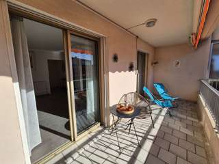 Location Vacances,  Appartement pour 3 personnes à Sanary