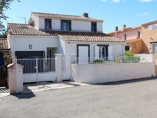 Location Vacances,  Maison pour 8 personnes à Sanary
