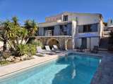 Location Vacances,  Appartement T5  pour 7 personnes à Saint Mandrier Pin Rolland